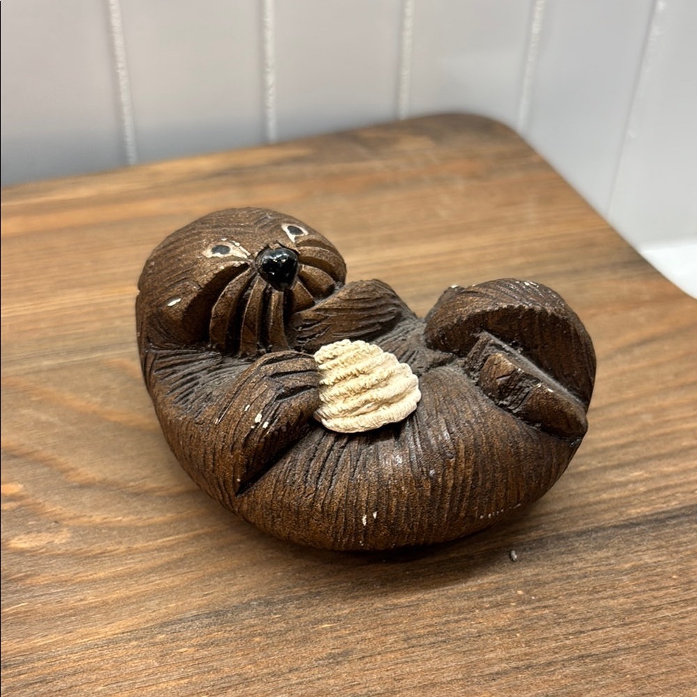 Artesania Rinconada Otter figurine